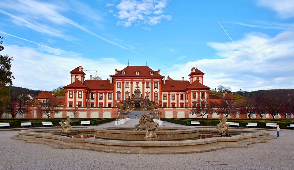Troja Chateau