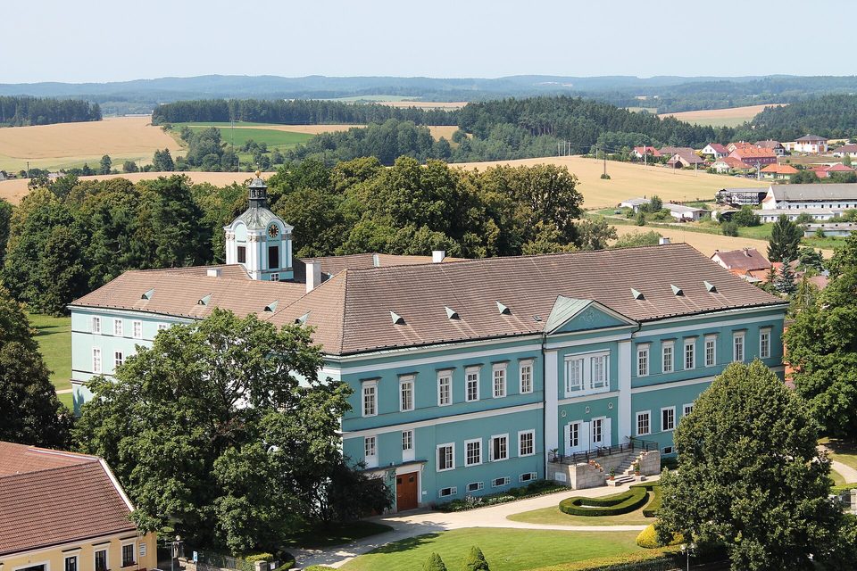 New Chateau Dačice