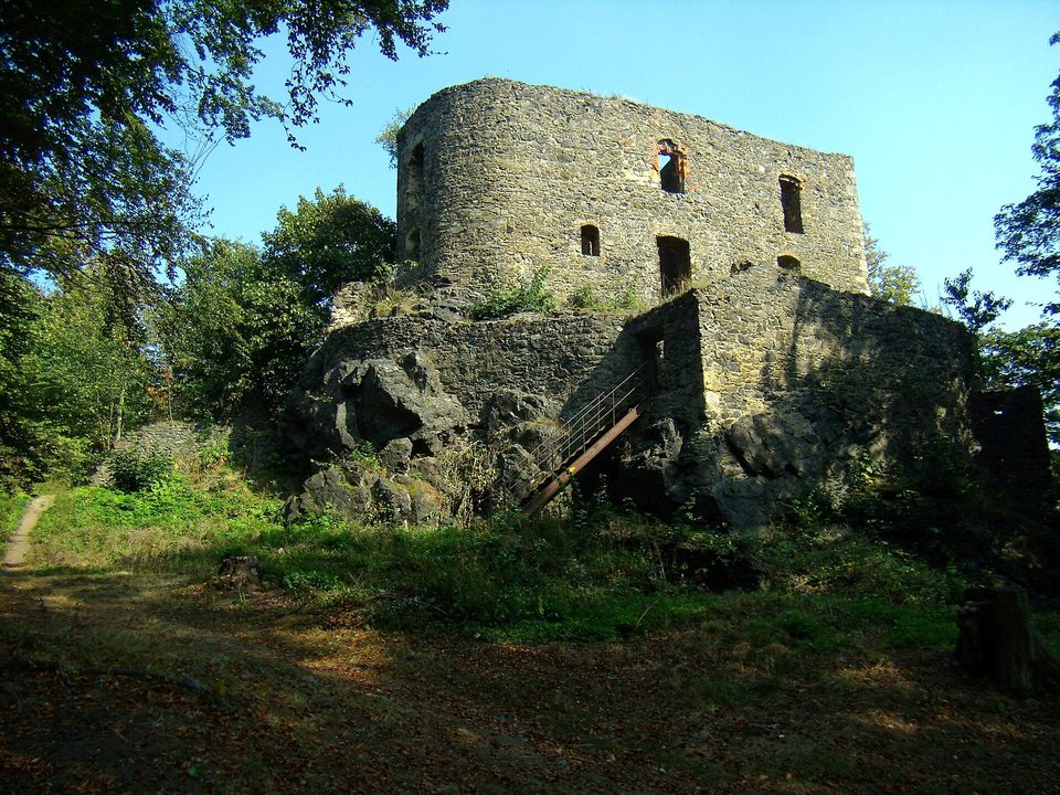 Vlčtejn Castle