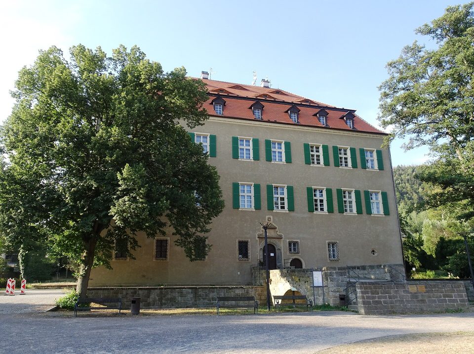 Jílové Chateau