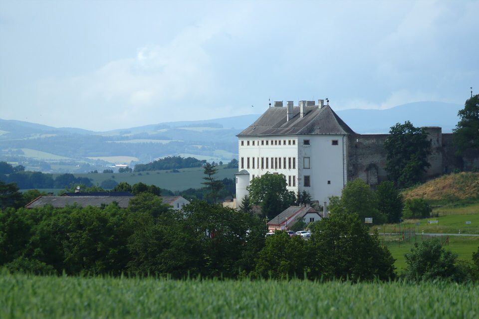 Úsov Chateau